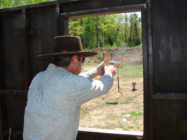 Shooting pistol