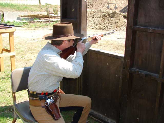 Jimmy Spurs shooting rifle